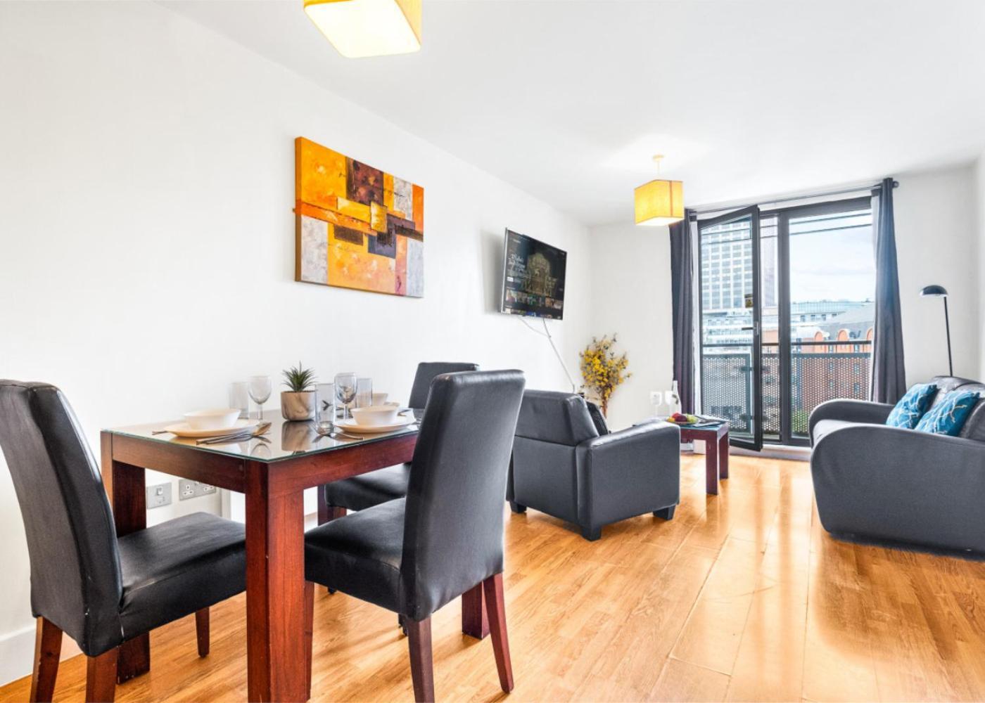 Chinatown - One Bed - Balcony - Secure Parking - Fast Wifi - Birmingham City Centre - 49A Bagian luar foto