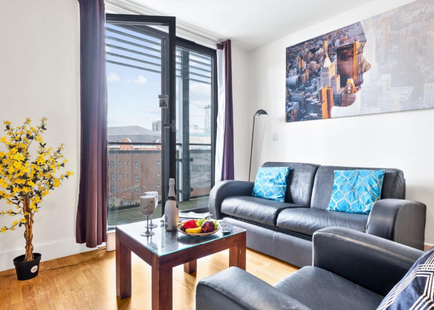 Chinatown - One Bed - Balcony - Secure Parking - Fast Wifi - Birmingham City Centre - 49A Bagian luar foto