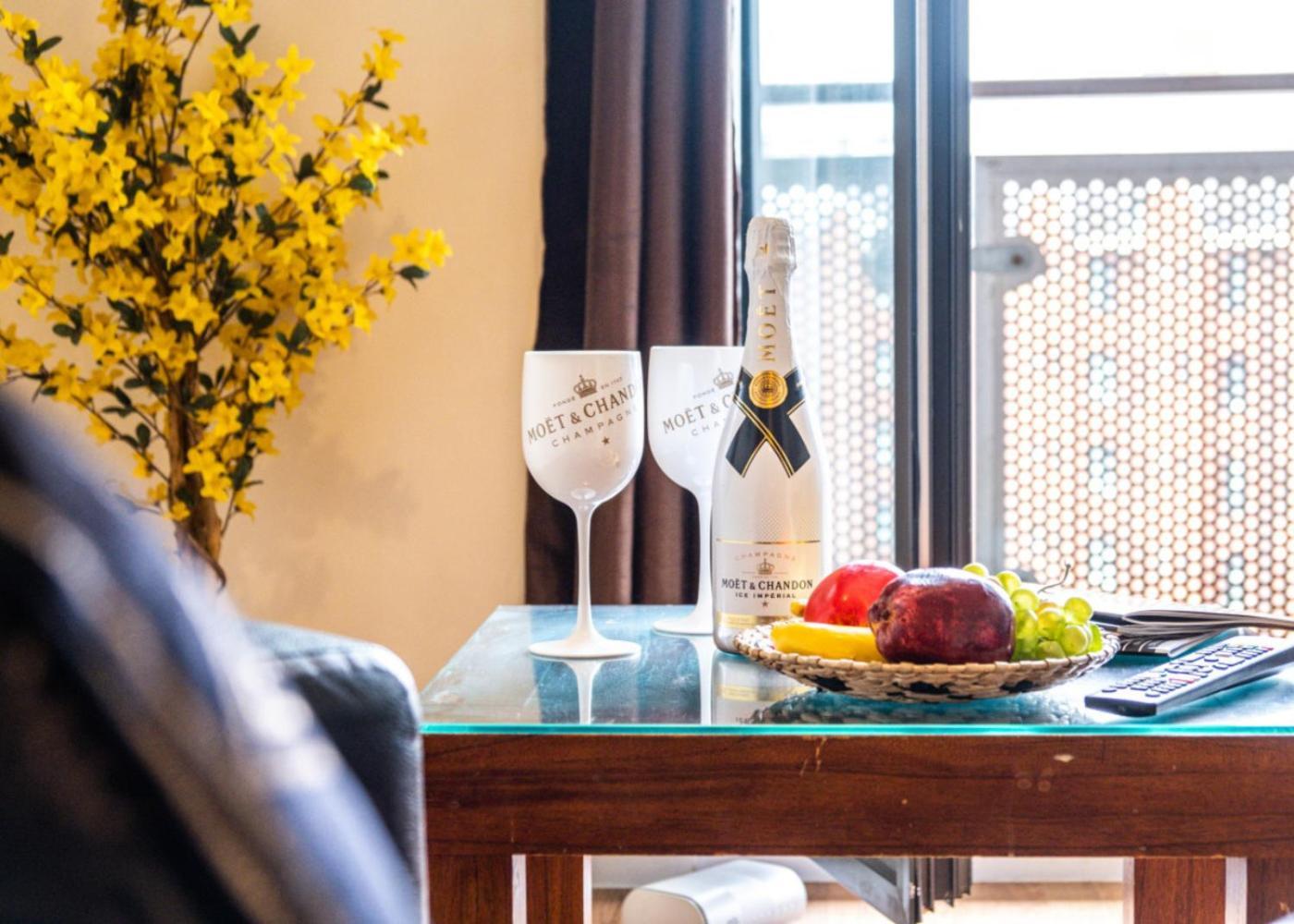 Chinatown - One Bed - Balcony - Secure Parking - Fast Wifi - Birmingham City Centre - 49A Bagian luar foto