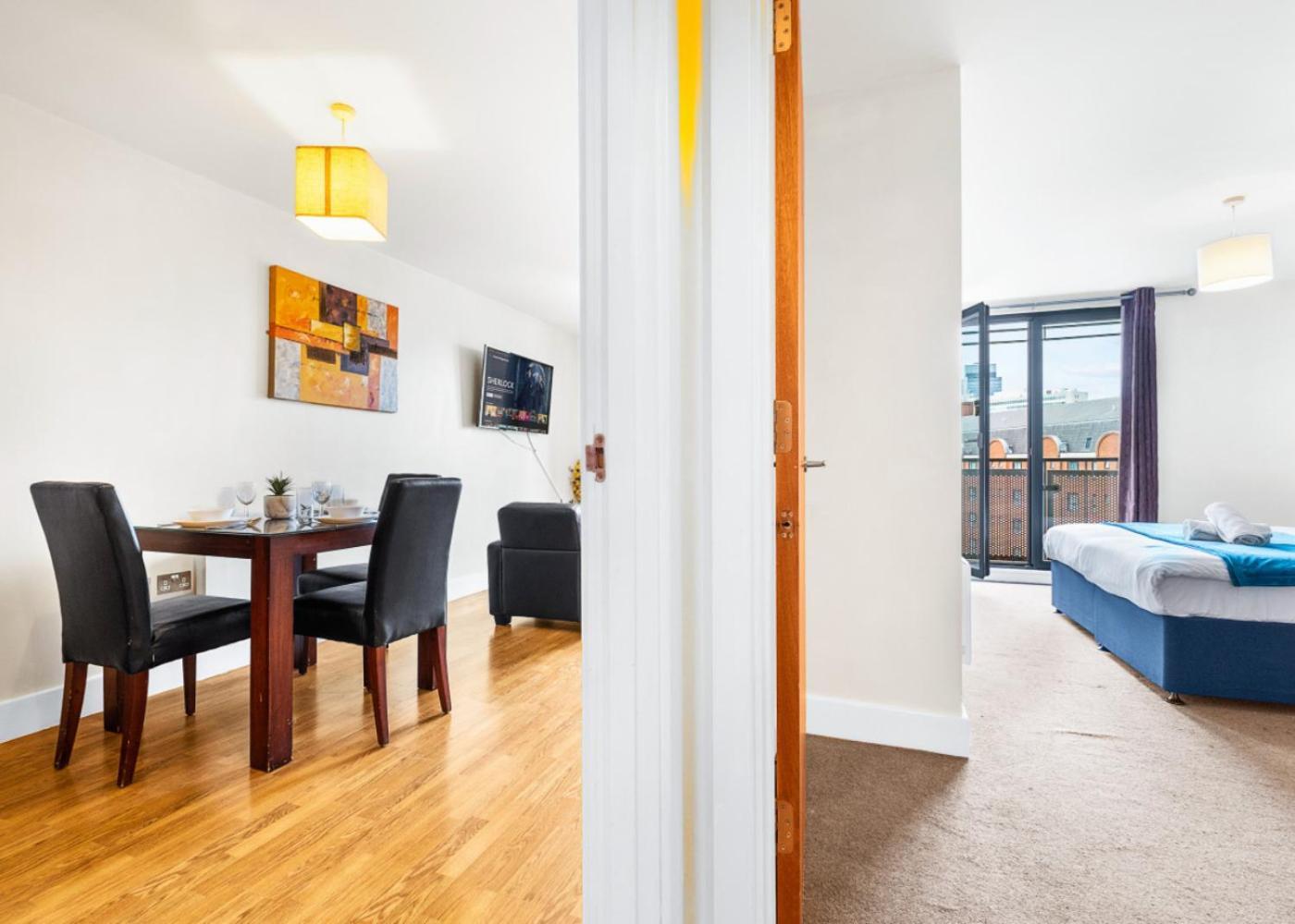 Chinatown - One Bed - Balcony - Secure Parking - Fast Wifi - Birmingham City Centre - 49A Bagian luar foto